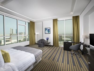 S Hotel Bahrain Sanabis Ngoại thất bức ảnh